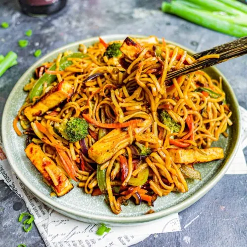 26 Vegetable Chowmein